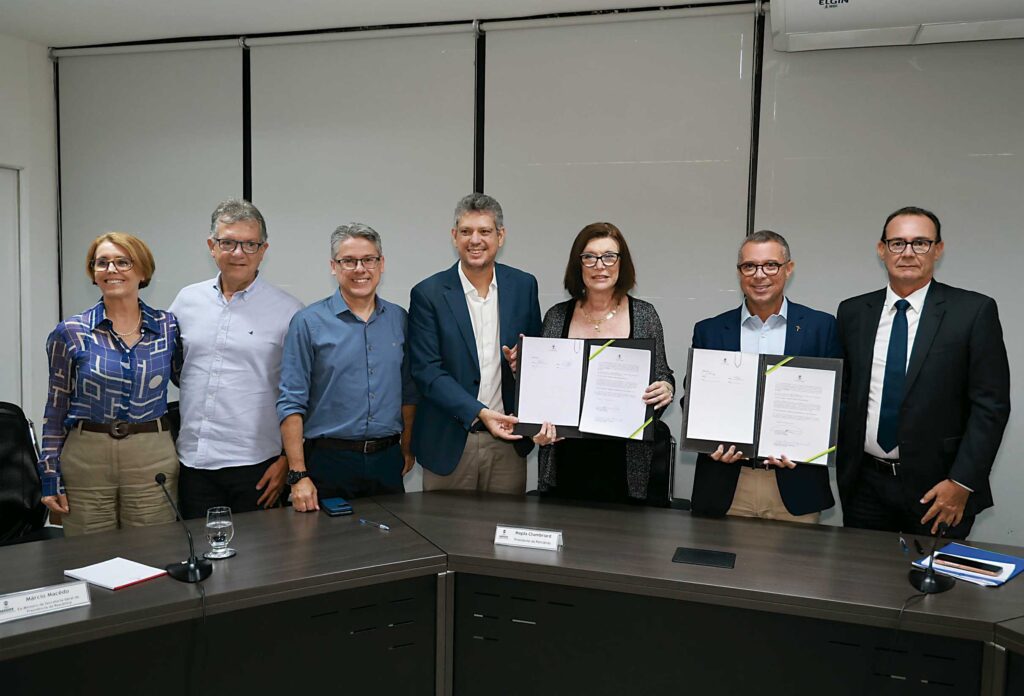 Governo de Sergipe e Petrobras assinam protocolo de intenções para venda antecipada de gás do Seap