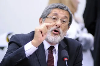 Guerra expõe risco energético do Brasil, diz ex-chefe da Petrobras