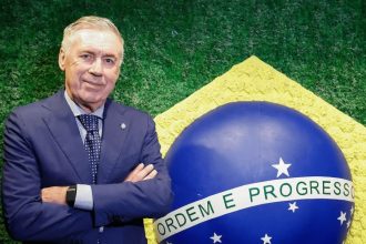 CBF anuncia ampliação de contrato com técnico Carlo Ancelotti
