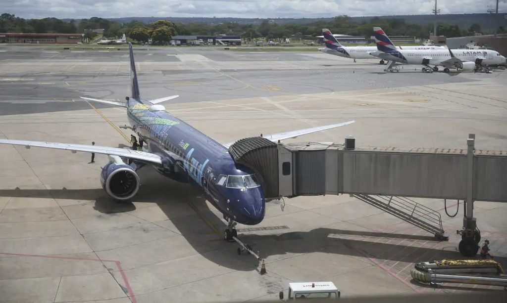 CMN regulamenta linha emergencial para auxílio a companhias aéreas