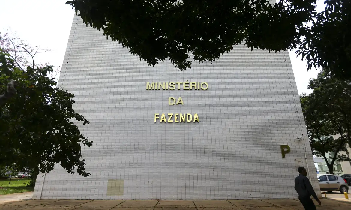 Fazenda alerta sobre falso site do Novo Desenrola