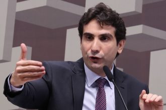 Galípolo descreve ação do Master que chamou atenção do Banco Central