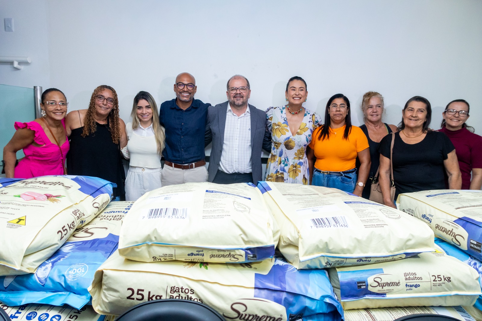Governo do Estado realiza primeira entrega de rações para ONGs de proteção animal