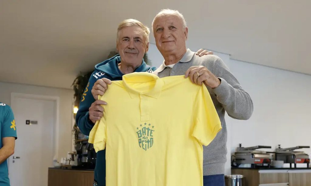 Pentacampeão com a seleção, Felipão é homenageado na Granja Comary