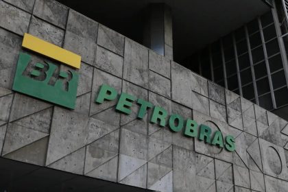 Petrobras implementa desconto no diesel a partir de segunda-feira