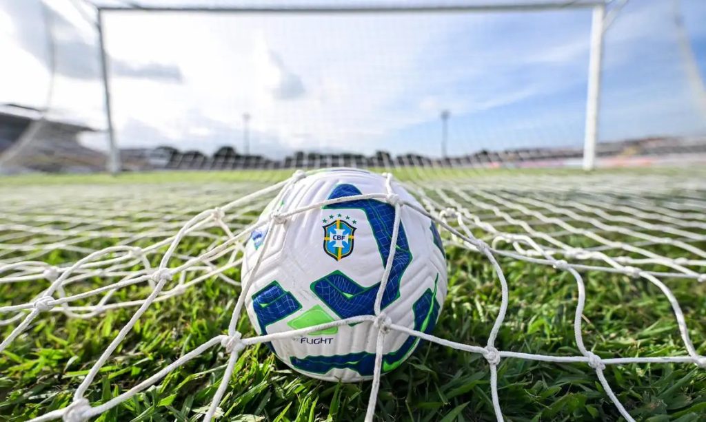 TV Brasil mostra nesta segunda confronto entre Palmeiras e Atlético-MG