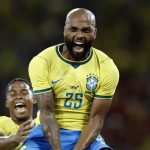 Ancelotti escala 2 times e seleção se despede com goleada sobre Panamá