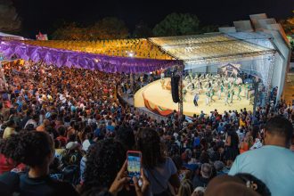 Arranca Unha atrai multidão na abertura da competição de quadrilhas