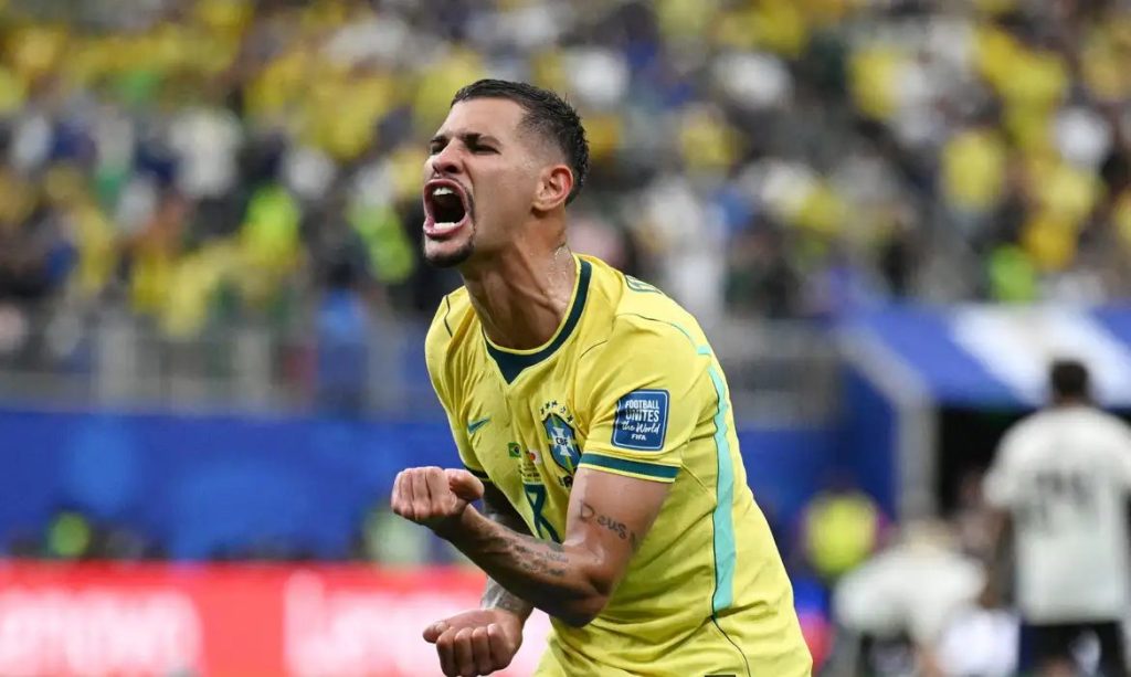 Bruno Guimarães vira “regista” do Brasil e pode igualar marca de Pelé
