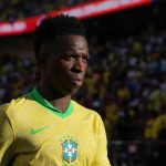 Com gol em todos os jogos até agora, Vini Jr busca feito raro em Copas