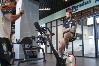Copa do Mundo: exames de Neymar apontam ‘boa evolução’ , afirma CBF