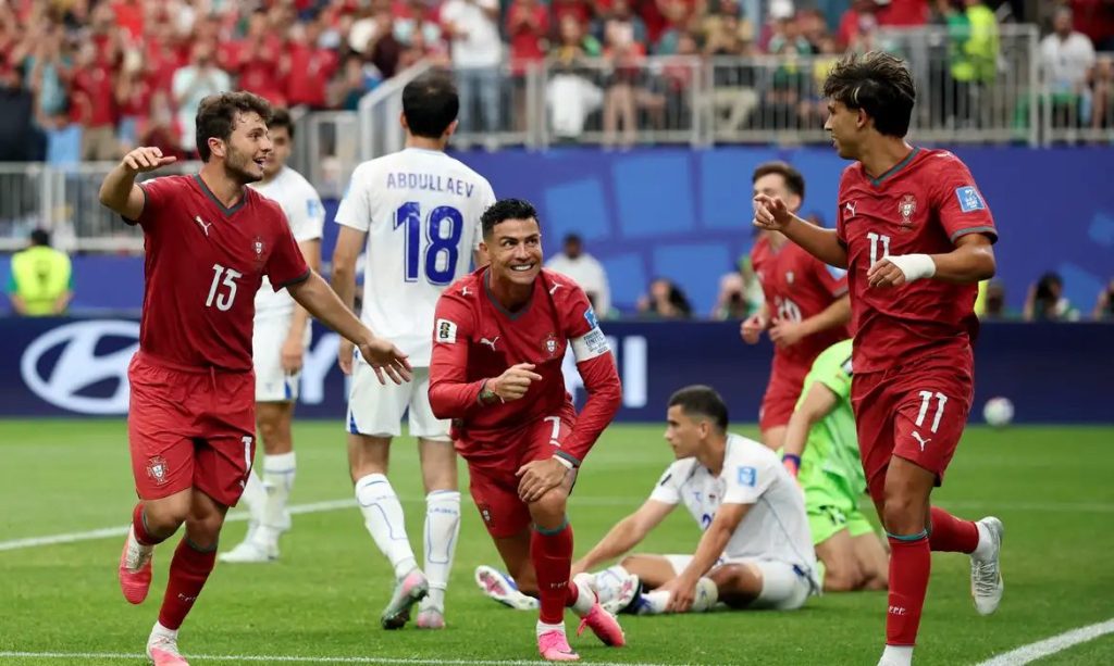Cristiano Ronaldo faz dois gols e Portugal vence o Uzbequistão por 5×0
