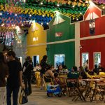 Decoração da Vila do Forró valoriza raízes sergipanas e é aprovada pelo público