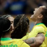 Em virada relâmpago, seleção brasileira feminina vence Estados Unidos