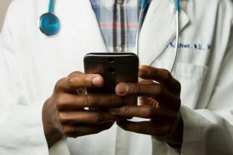 Enamed será requisito para exercício da medicina no Brasil