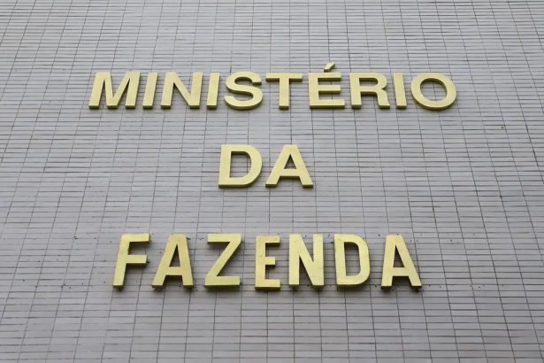 Fazenda lança painel que detalha R$ 340 bi em benefícios fiscais