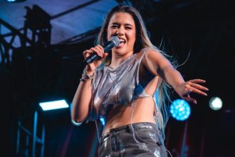 Forró e arrocha embalam a noite deste sábado no Arraiá do Povo 2026