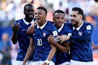 França vence Senegal por 3 a 1 na estreia do Grupo I da Copa do Mundo