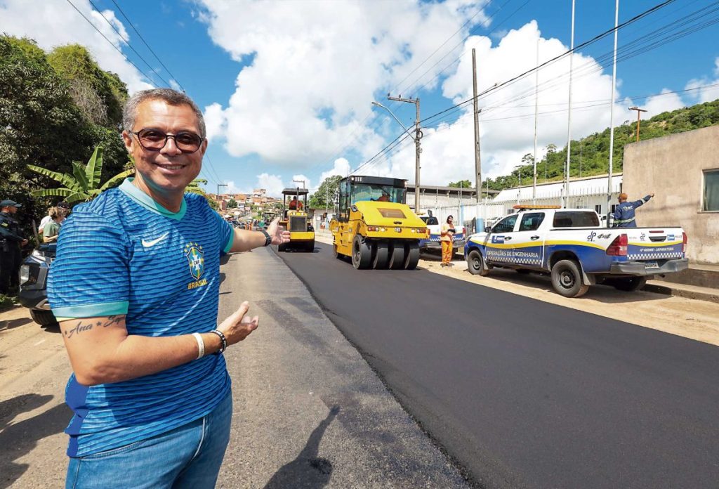 Governo de Sergipe entrega e fiscaliza obras de infraestrutura e lazer em Carmópolis