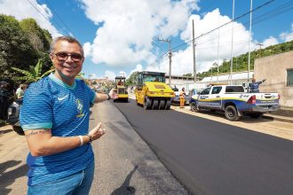 Governo de Sergipe entrega e fiscaliza obras de infraestrutura e lazer em Carmópolis