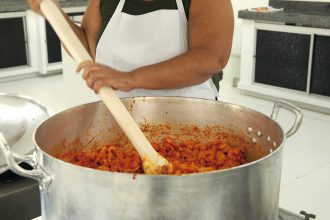 Governo de Sergipe garante alimentação escolar de qualidade a mais de 140 mil estudantes