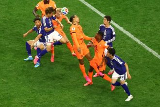 Japão arranca empate e Costa do Marfim vence Equador com gol no fim