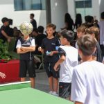 Lei que restringe uso de celulares já é adotada por 92% das escolas