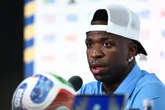 Mais experiente, Vini Jr. afirma que Brasil “chega para ser campeão”