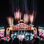Mescla entre forró tradicional e sertanejo embala noite de São João no Arraiá do Povo