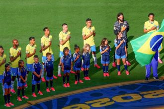 NY Times elege o hino do Brasil o mais bonito entre os países da Copa