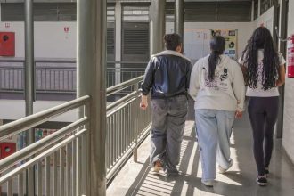 Pé-de-Meia 2026: pagamento da quarta parcela começa nesta segunda