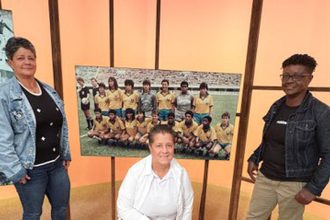 Pioneiras do futebol contam trajetória no programa Sem Censura