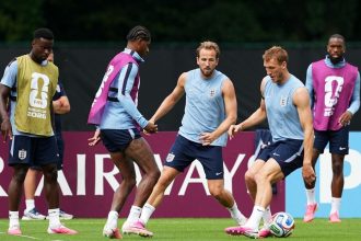 Rodada final dos grupos tem Inglaterra, Colômbia, Portugal e Argentina