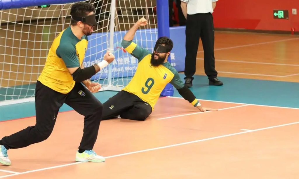 Seleção brasileira masculina vai à semifinal do Mundial de goalball