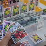 Troca de figurinhas pode atenuar alto custo do álbum da Copa do Mundo