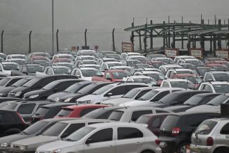 Venda de veículos novos no país sobe 15% até maio