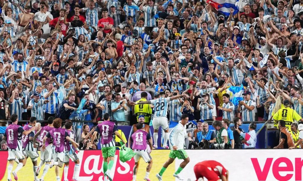 Argentina elimina Suíça e enfrenta Inglaterra na semifinal