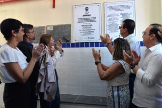 Comunidade Escolar de Propriá comemora entrega do novo Centro de Excelência Graccho Cardoso