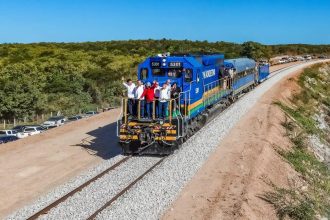 Ferrovia Transnordestina, entre CE e PI, atinge 82% de obra concluída