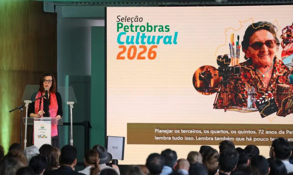 Gasolina também deve acompanhar tendência internacional de queda