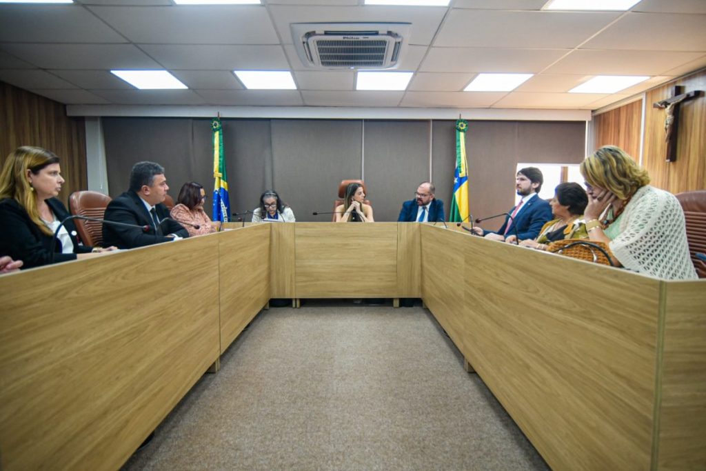 Governo do Estado investe mais de R$ 1,2 bilhão na saúde no primeiro quadrimestre de 2026 e aplica quase 17% das receitas no setor