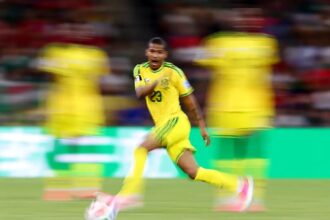Jayden Adams, jogador da seleção sul-africana, morre aos 25 anos