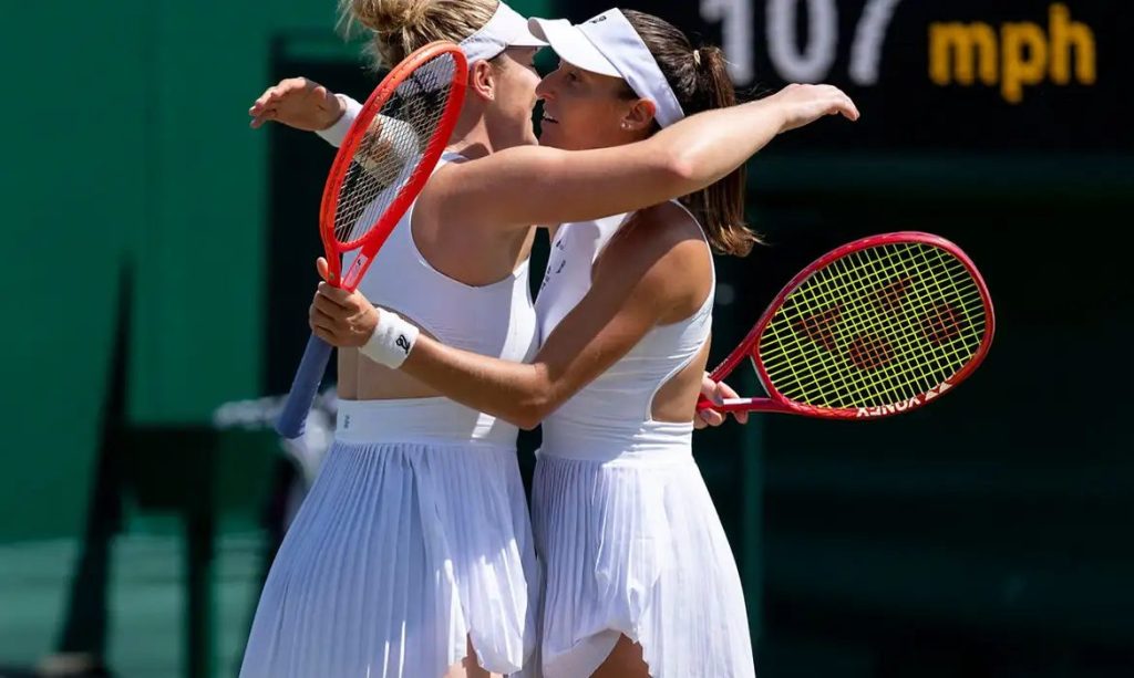 Luisa Stefani busca vaga na final de duplas femininas em Wimbledon