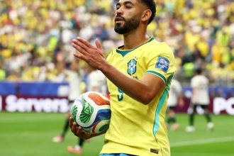 Matheus Cunha agradece “respeito” ao Brasil, mas rechaça favoritismo