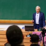 Nobel da economia diz que impacto da IA no emprego é superestimado