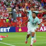 Portugal vira sobre Croácia e vai às oitavas com gols de CR7 e Ramos