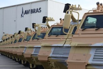 Presidente defende investimento nas Forças Armadas