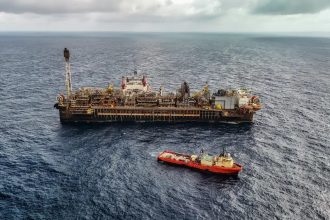 Produção de petróleo e gás no Brasil cresce 14% no 2º trimestre