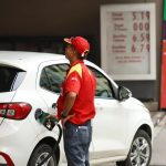 Aumento de etanol na gasolina divide opiniões sobre impacto em carros