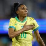 Barça anuncia Kerolin com valor recorde no futebol feminino brasileiro